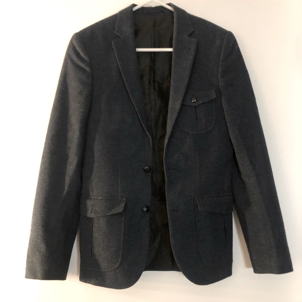 ASOS suit blazer. Blue polyester, acrylic, wool. Size 32.